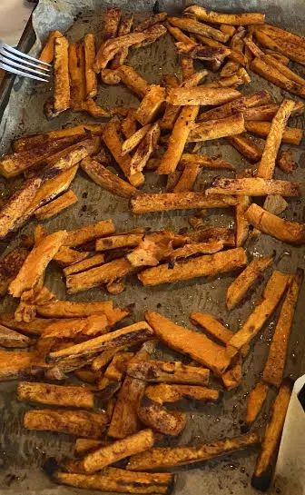 さつまいものシナモンオーブン焼きの参考写真