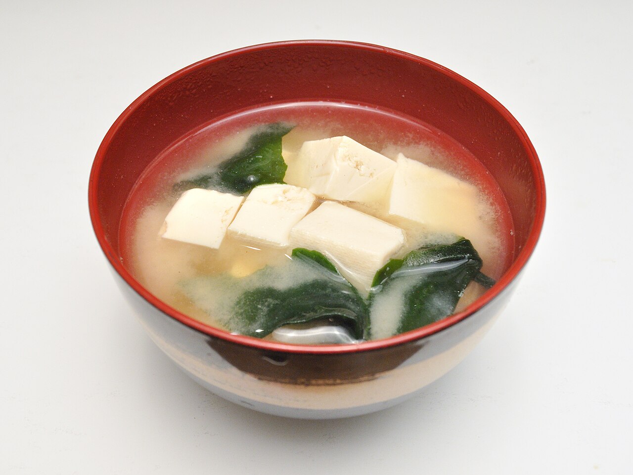 豆腐とわかめのみそ汁の参考写真