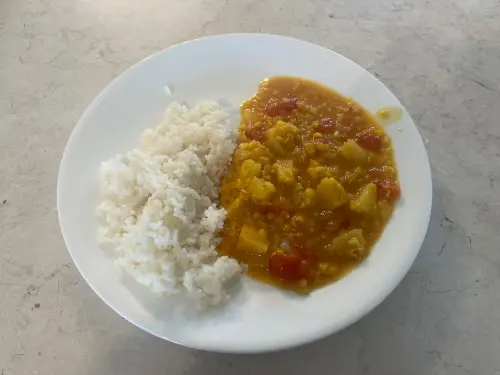 パイナップルとレンズ豆のカレーの参考写真